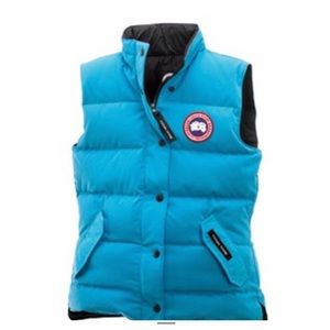 Canada Goose Women's Freestyle Down Vest in Turquoise, Small, Like New